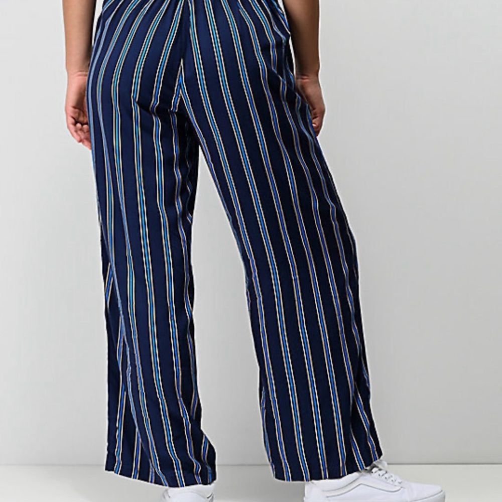 Vans NWT Suma Time Skydriver Navy and Blue Striped Pants w/ Pockets - Picture 2 of 7